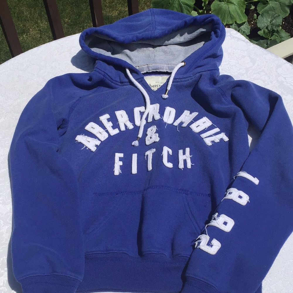 Abercrombie and Fitch Hoodie size Small